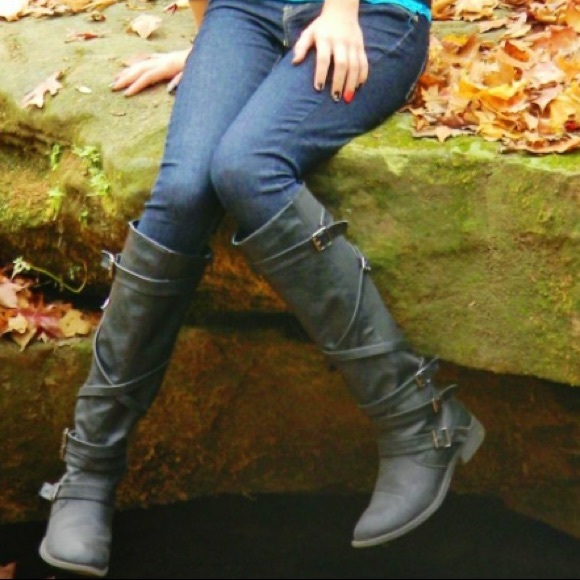 **ISO** BLACK RIDING BOOTS - Picture 6 of 7